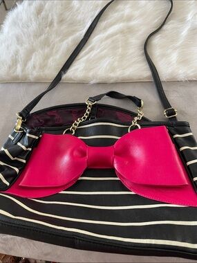 Betsey Johnson Black & Hot Pink Striped Shoulder Bag with Bow 16x10